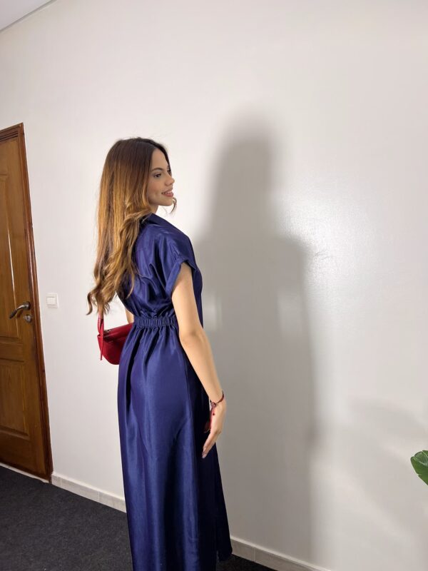 Robe Longue Élégante – Image 10