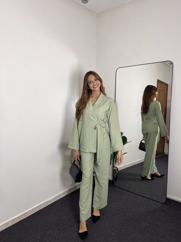 Ensemble classe en lin – Image 9