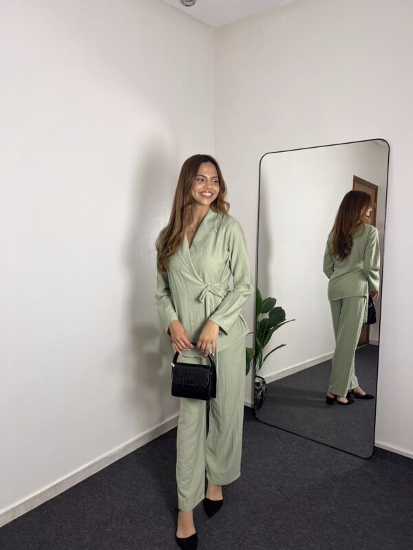 Ensemble classe en lin – Image 7