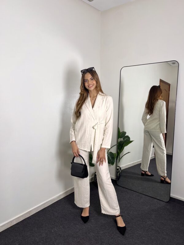 Ensemble classe en lin – Image 3